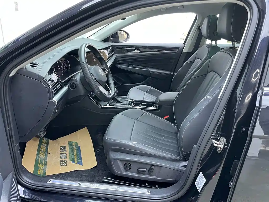 Volkswagen Passat PHEV 2023 430PHEV Hybrid Elite Edition
