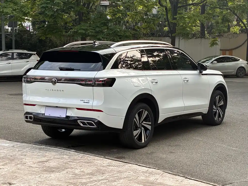 Volkswagen Tavendor 2023 380TSI AWD R-Line Edition