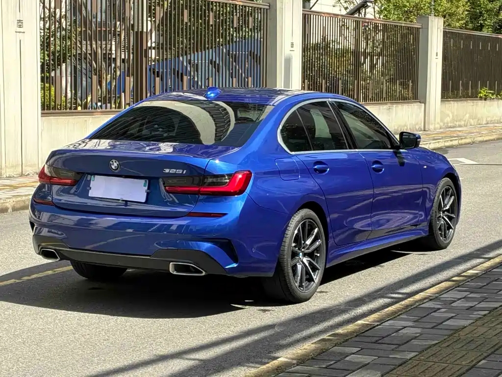 BMW 3 Series 2020 325i M Sport Package