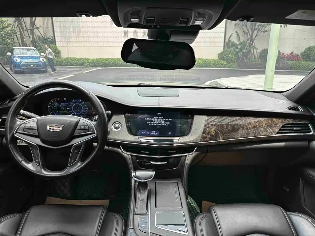 Cadillac CT6