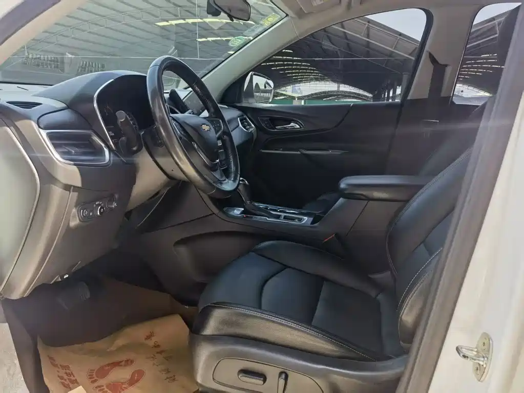 Chevrolet Equinox 2018 535T Automatic Chi Jie Edition