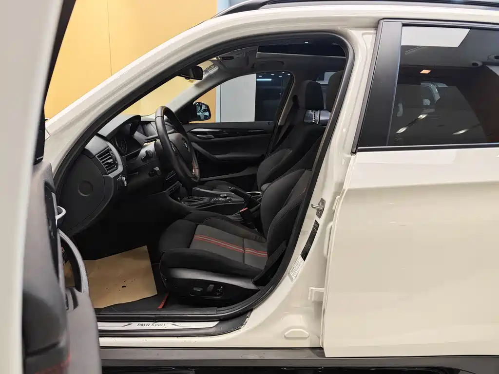 BMW X1 2013 sDrive18i M Sport Package
