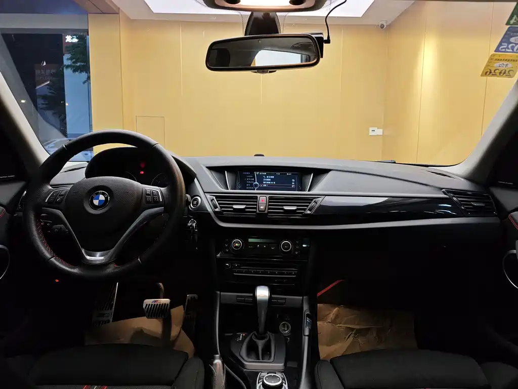 BMW X1 2013 sDrive18i M Sport Package