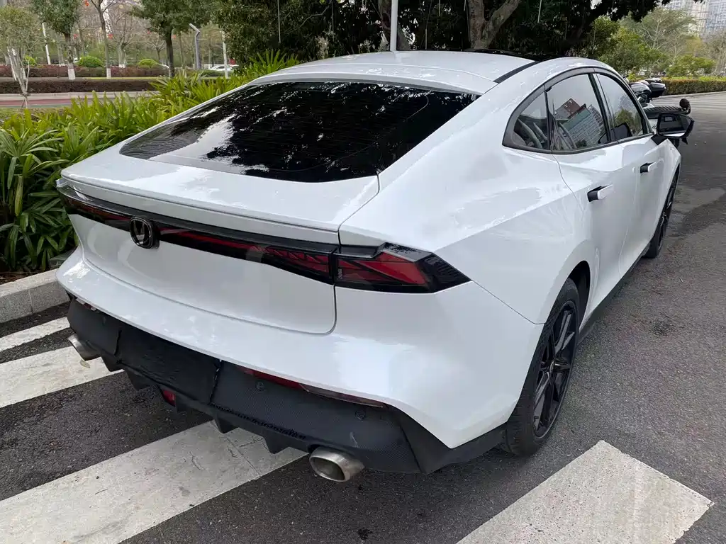 Changan UNI-V 2022 1.5T Excellence Edition