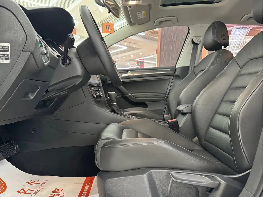 Golf 2016 1.6L Automatic Comfort