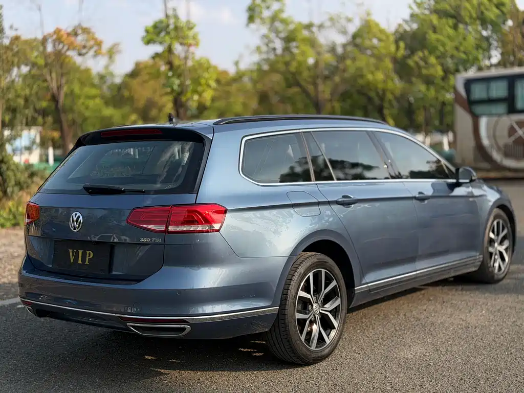 Volkswagen Passat Alltrack 2018 380TSI FWD Comfort