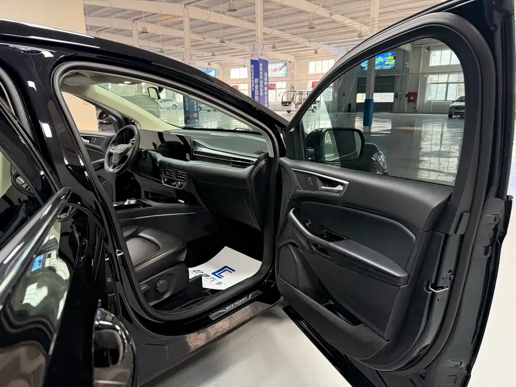 Edge 2021 PLUS EcoBoost 245 FWD Elite 5-Seater
