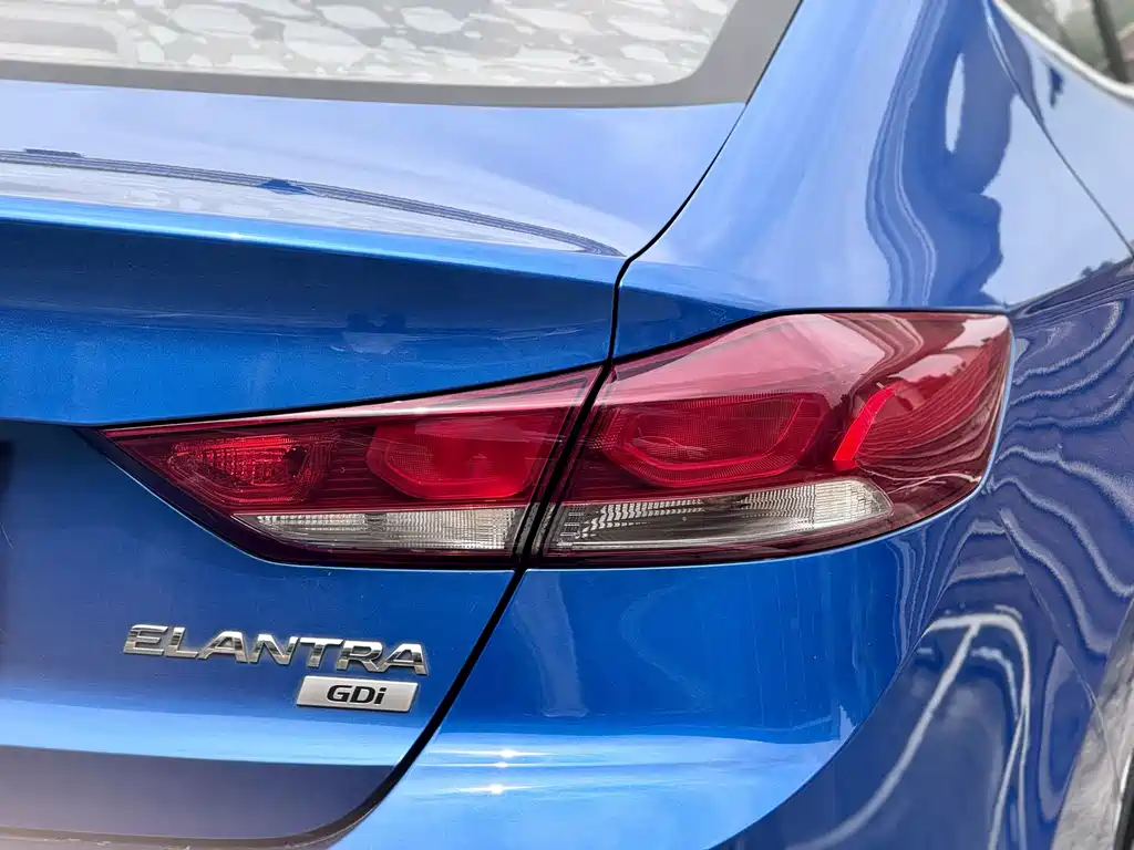 Hyundai Elantra 2016 1.6L Automatic Elite Edition