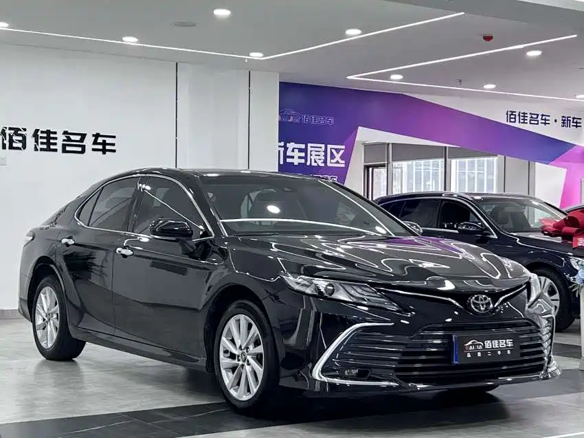Camry 2021 2.0G Luxury Edition
