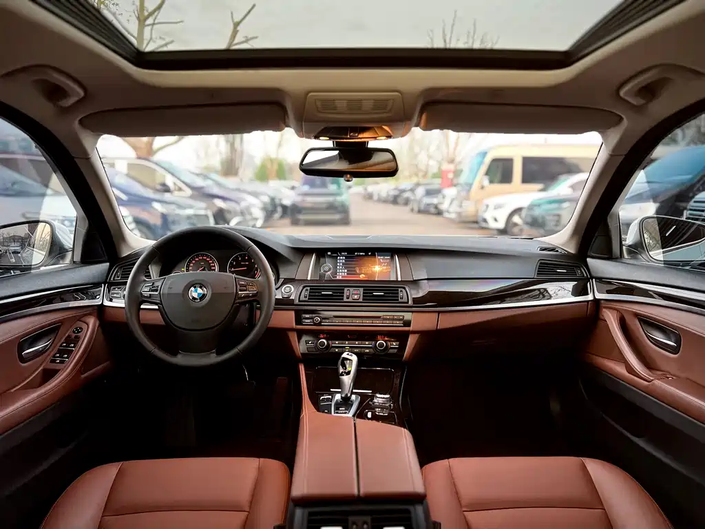 BMW 5 Series 2014 525Li xDrive Luxury Line