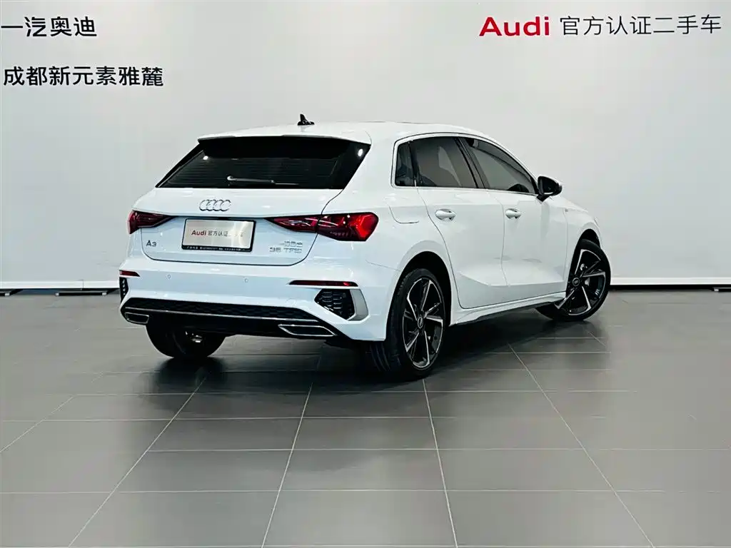 Audi A3 2024 Sportback 35 TFSI Fashion Sport