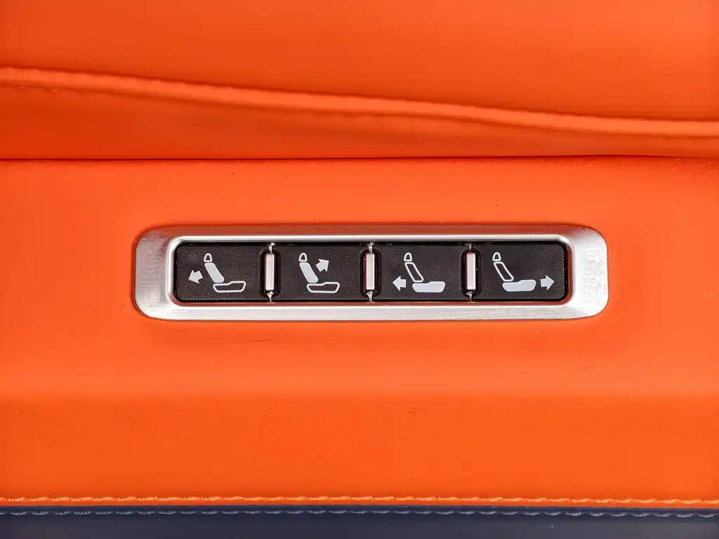 Mercedes-Benz Vito 2024 2.0T Elite Edition 7-Seater