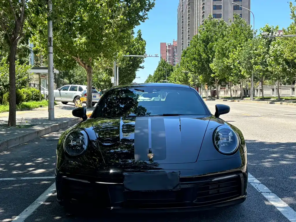 Porsche 911 Carrera 3.0T 2022