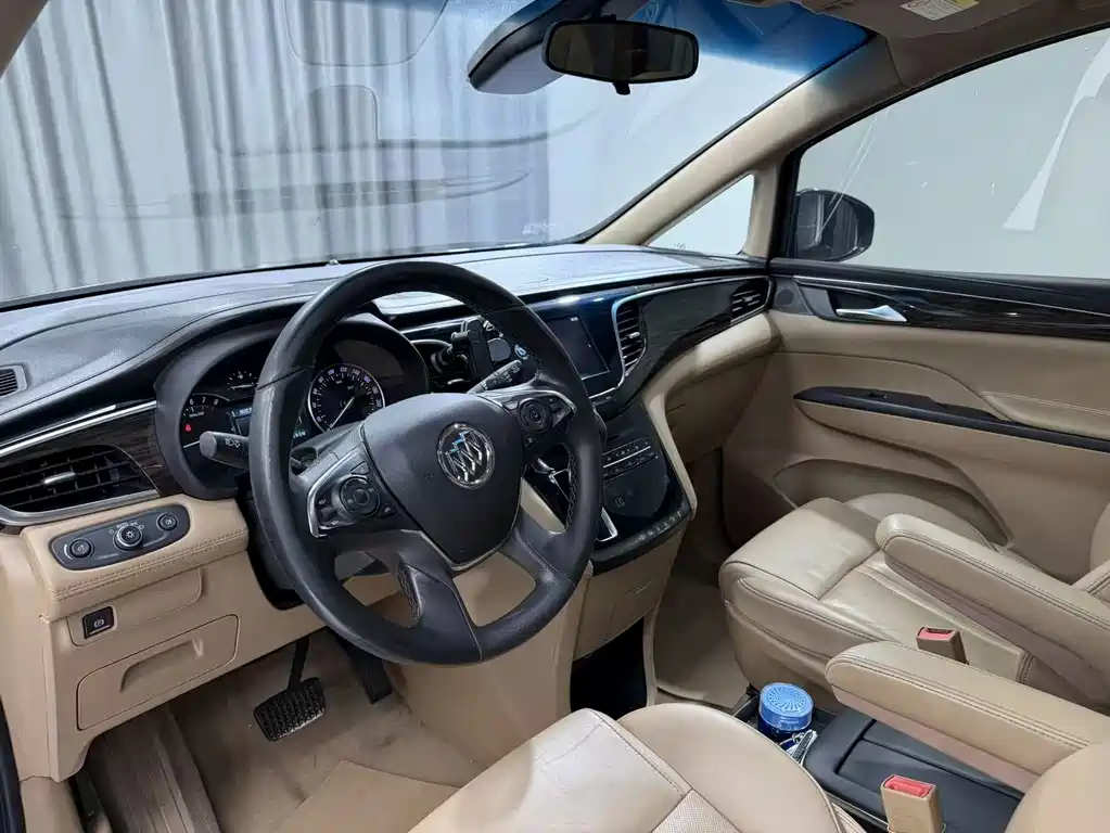 Buick GL8 2017 ES 28T Luxury China V