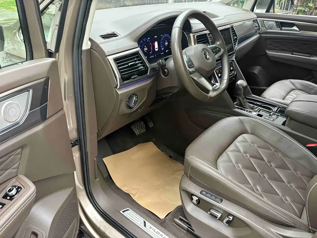 Viloran 2020 380TSI Prestige Edition
