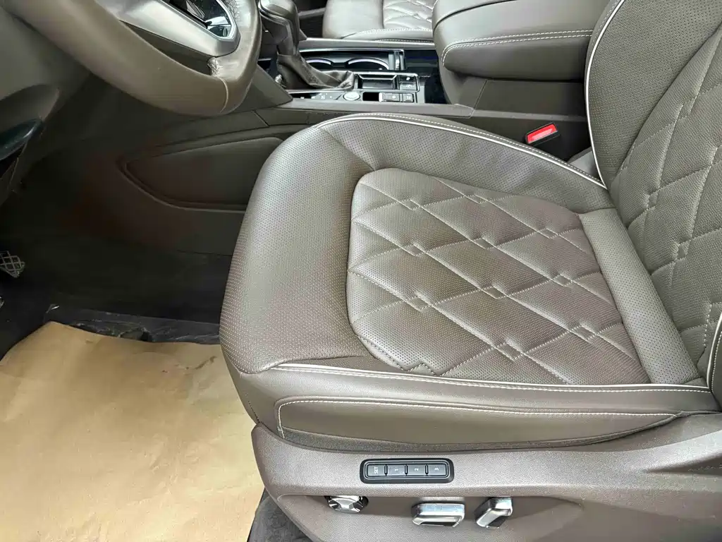 Viloran 2020 380TSI Prestige Edition