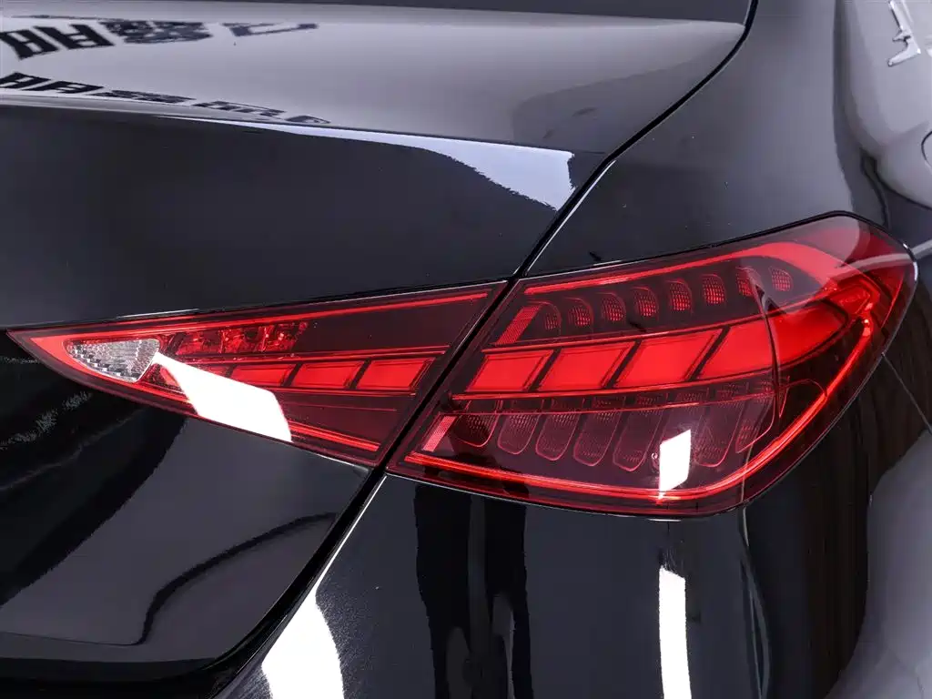 Mercedes-Benz C-Class 2025 C 260 L Sport