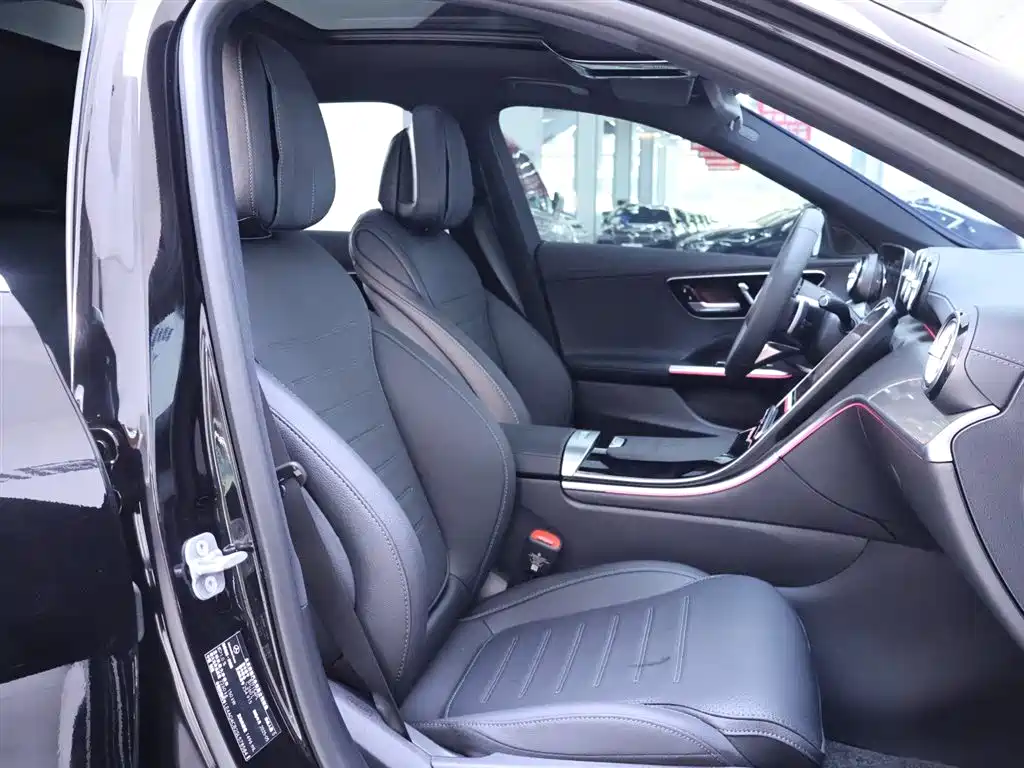 Mercedes-Benz C-Class 2025 C 260 L Sport