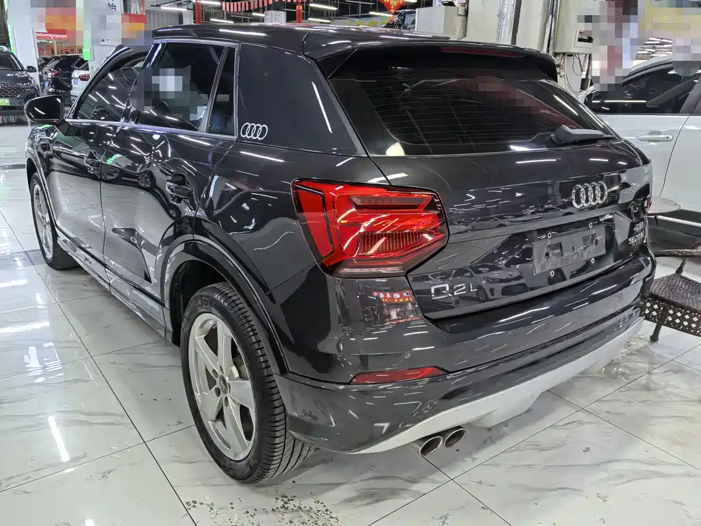 Audi Q2L 2018 35 TFSI Fashion Elegant Edition China VI