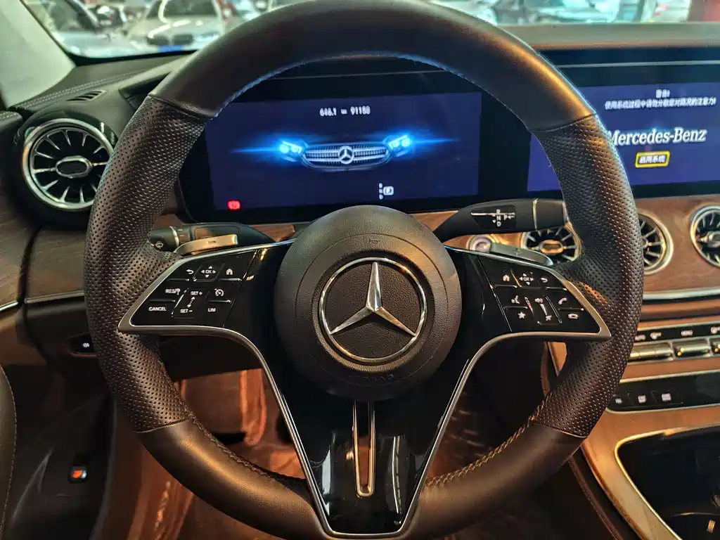 Mercedes-Benz E-Class 2022 E 300 L Fashion Edition