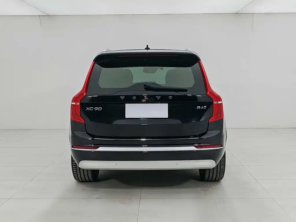 Volvo XC90 2022 B5 Momentum 7-Seater
