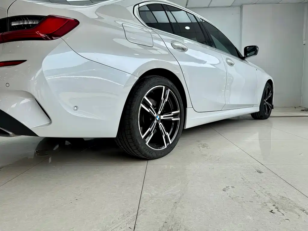BMW 3 Series 2021 325i M Sport Package