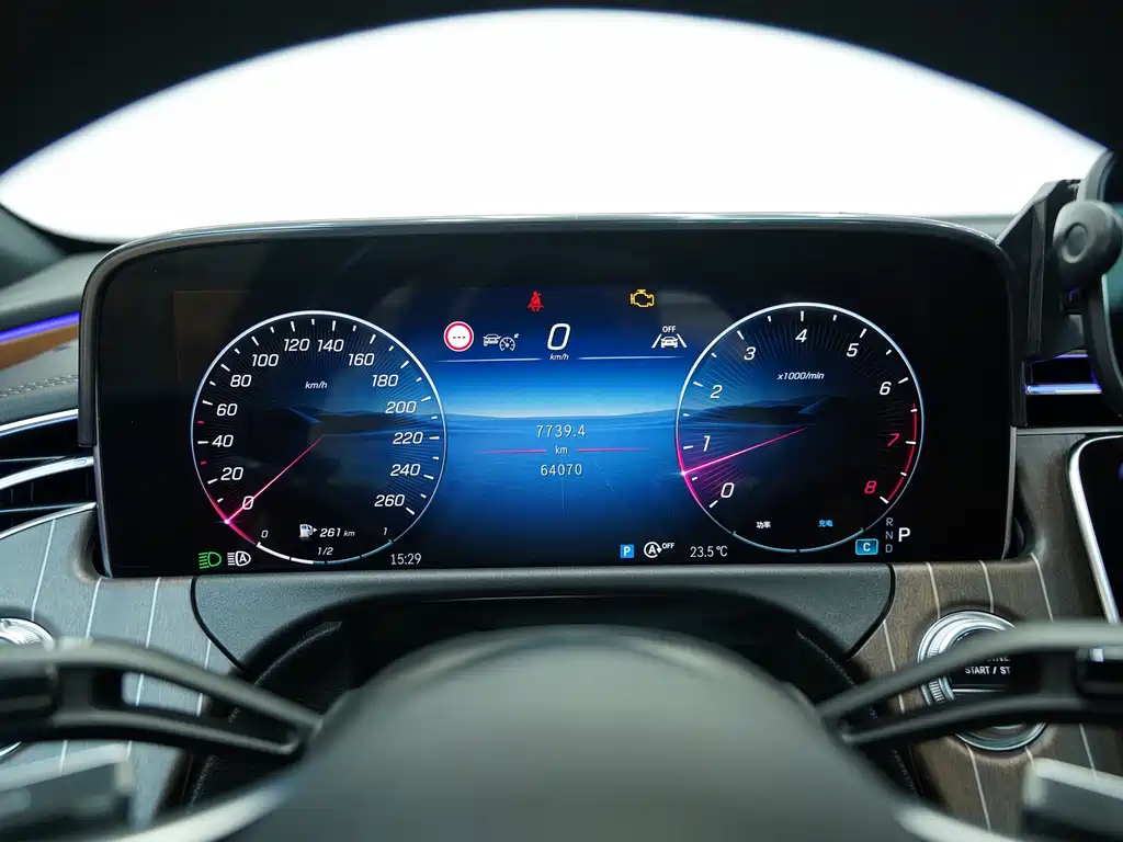 Mercedes-Benz E-Class 2024 E 300 L Fashion Edition