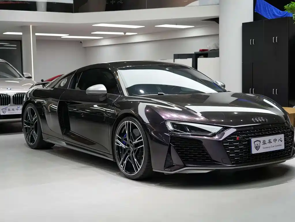 Audi R8 2022 V10 Coupe performance