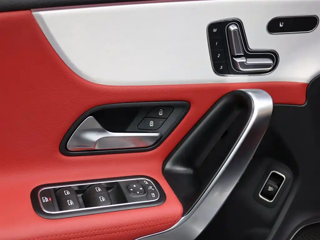 Mercedes-Benz CLA AMG 2022 AMG CLA 45 4MATIC+