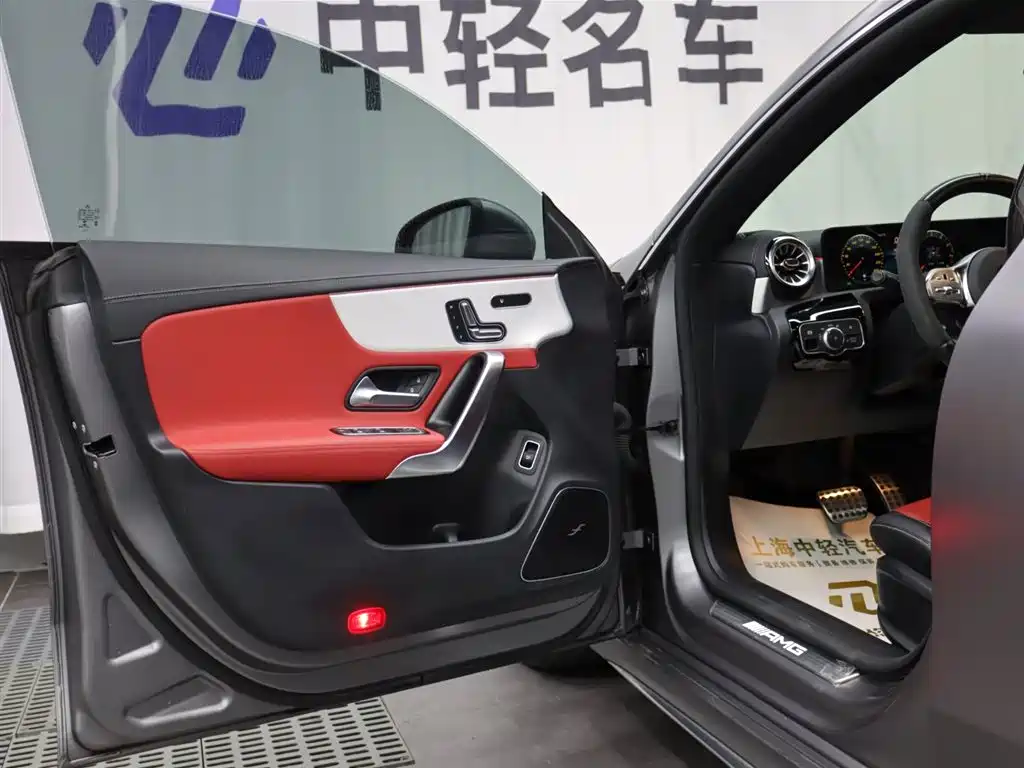 Mercedes-Benz CLA AMG 2022 AMG CLA 45 4MATIC+