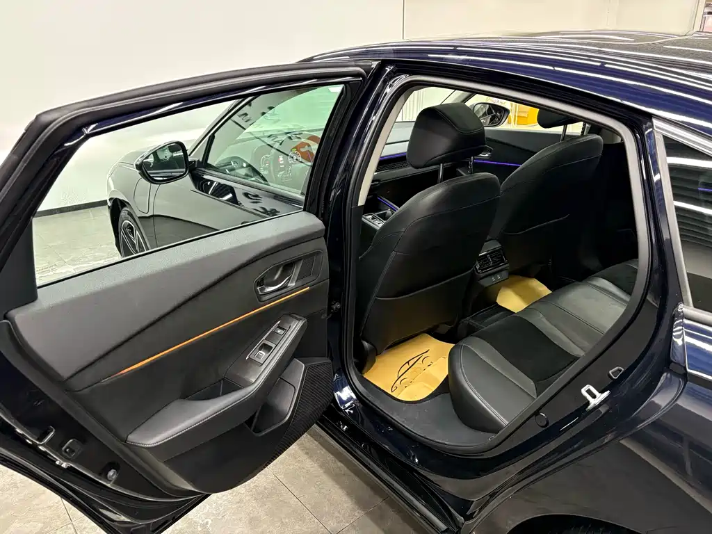 Honda Accord 2023 2.0L e:PHEV Flagship Edition