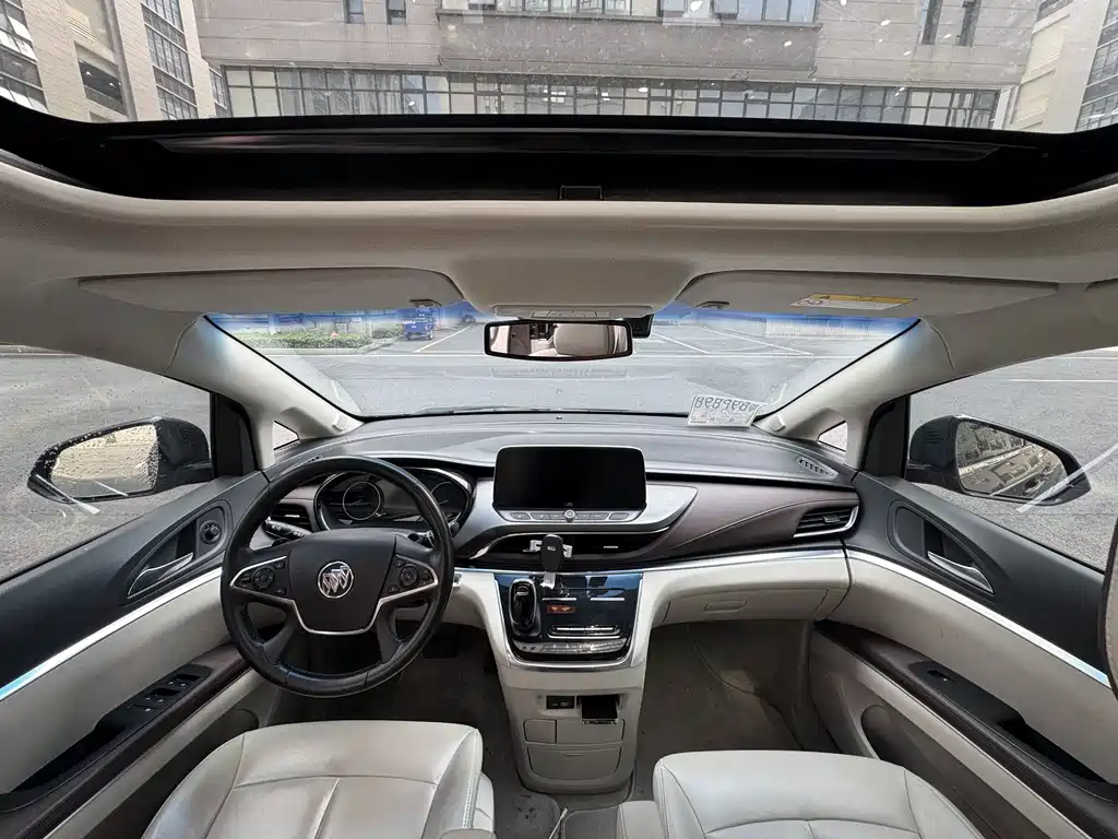 Buick GL8 2020 Land Business Class 652T Luxury