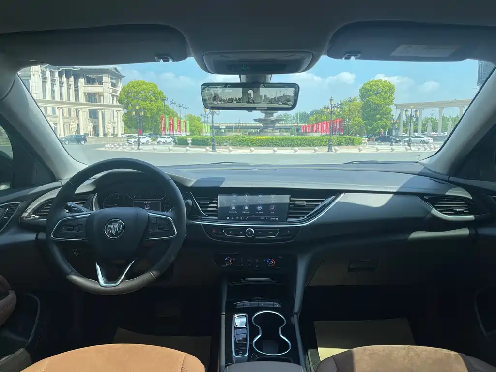 Buick Regal 552T