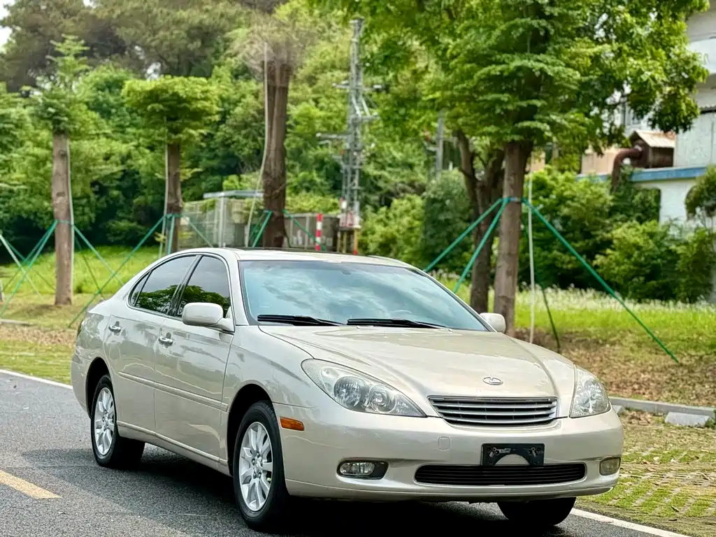 Lexus ES 2004 300