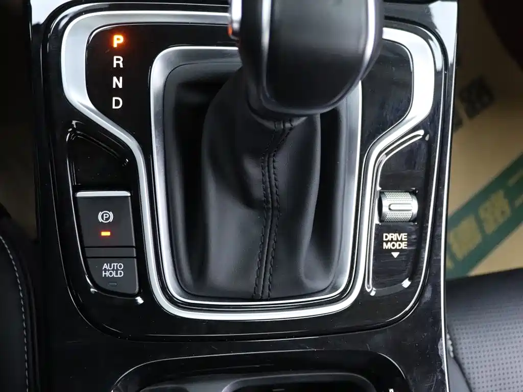 GAC Trumpchi M6 2023 PRO 270T DCT Luxury Edition