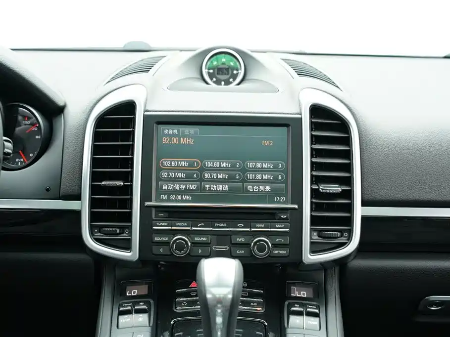 Porsche Cayenne 2011 3.0T