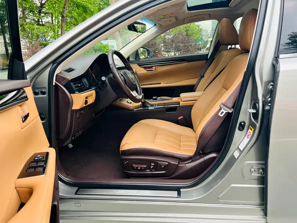 Lexus ES 2015 200 Elite Edition