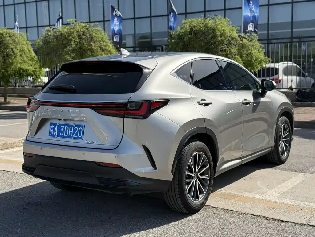 Lexus NX 260 FWD 2023