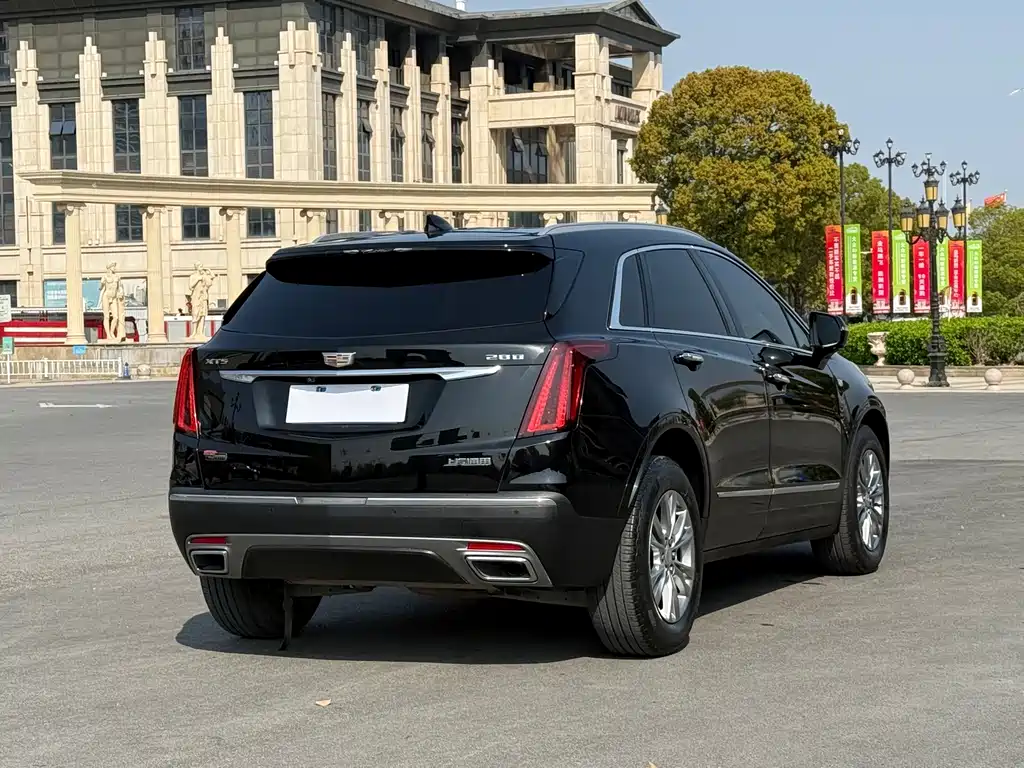 Cadillac XT5 2.0T Luxury FWD 2022