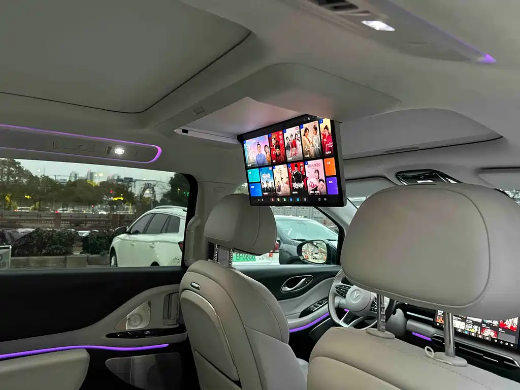Voyah Dreamer 2025 PHEV AWD Flagship Kunpeng Edition