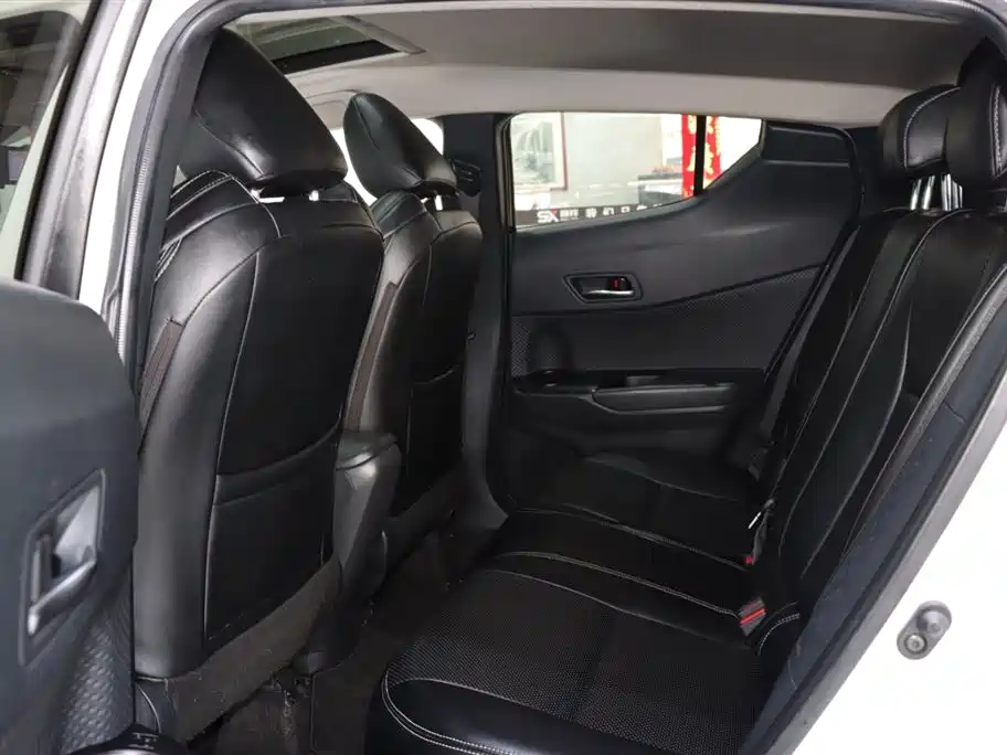 Toyota IZOA 2021 2.0L Yixiang Edition