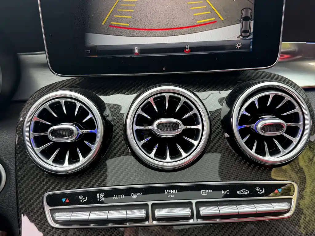 Mercedes-AMG C 63