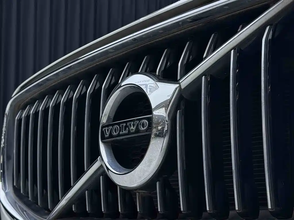 Volvo XC60 2018 T5 AWD Inscription