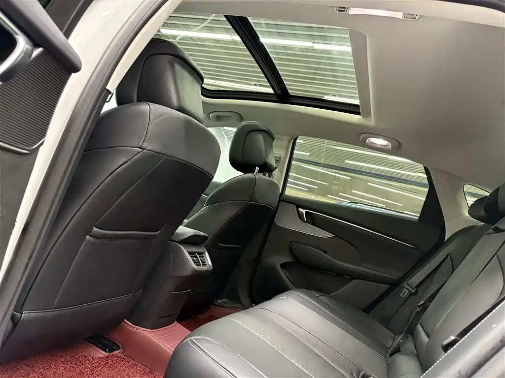 Buick LaCrosse 2023 28T Yuezun Edition