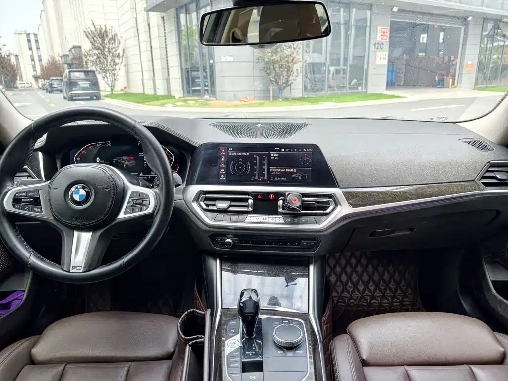 BMW 3 Series 2021 325Li M Sport Package