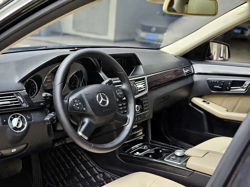 Mercedes-Benz E-Class 2011 E 300 L Fashion Luxury Edition