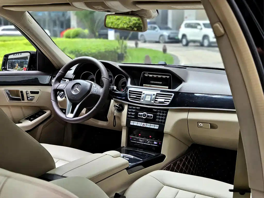Mercedes-Benz E-Class 2014 Facelift E 260 L Sport