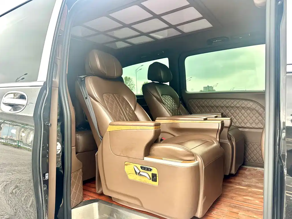 Vito 2018 2.0T Business Edition China V