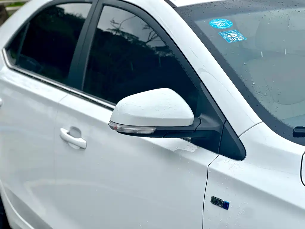 Roewe 360