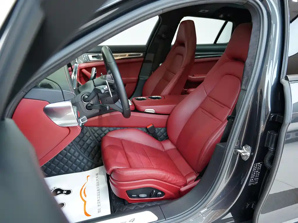 Porsche Panamera 4 Sport Turismo 2022